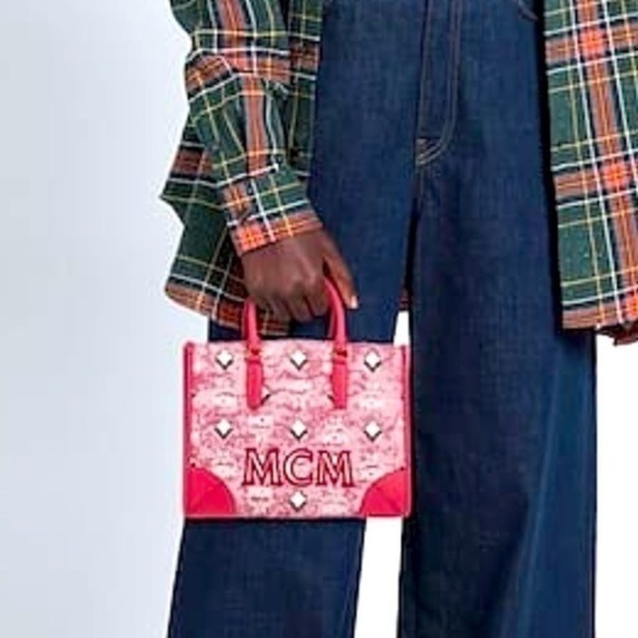 MCM NWT rare edition style  Bag
Handbag
COLOR: MAGENTA - Picture 1 of 17